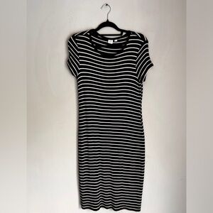 Gap navy blue and white stripe dress